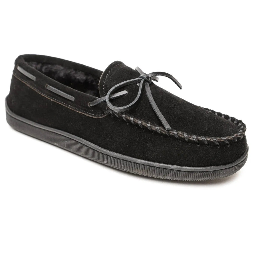 Minnetonka Pile Lined Hardsole Suede - Mens Slipper