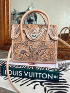 The Que Chula Dos Botones Bag