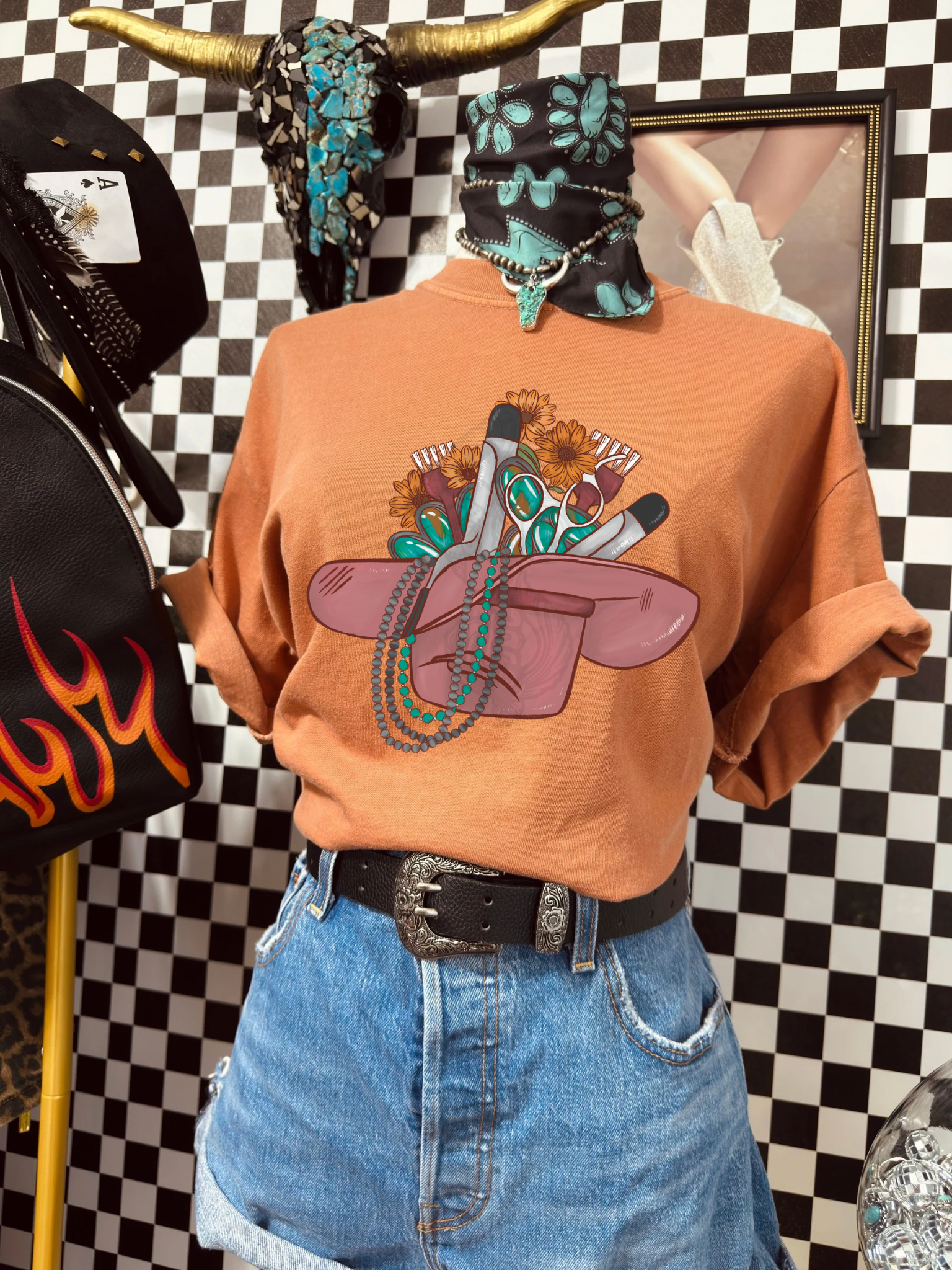 Hairstylist hat full Tee