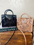The Que Chula Dos Botones Bag