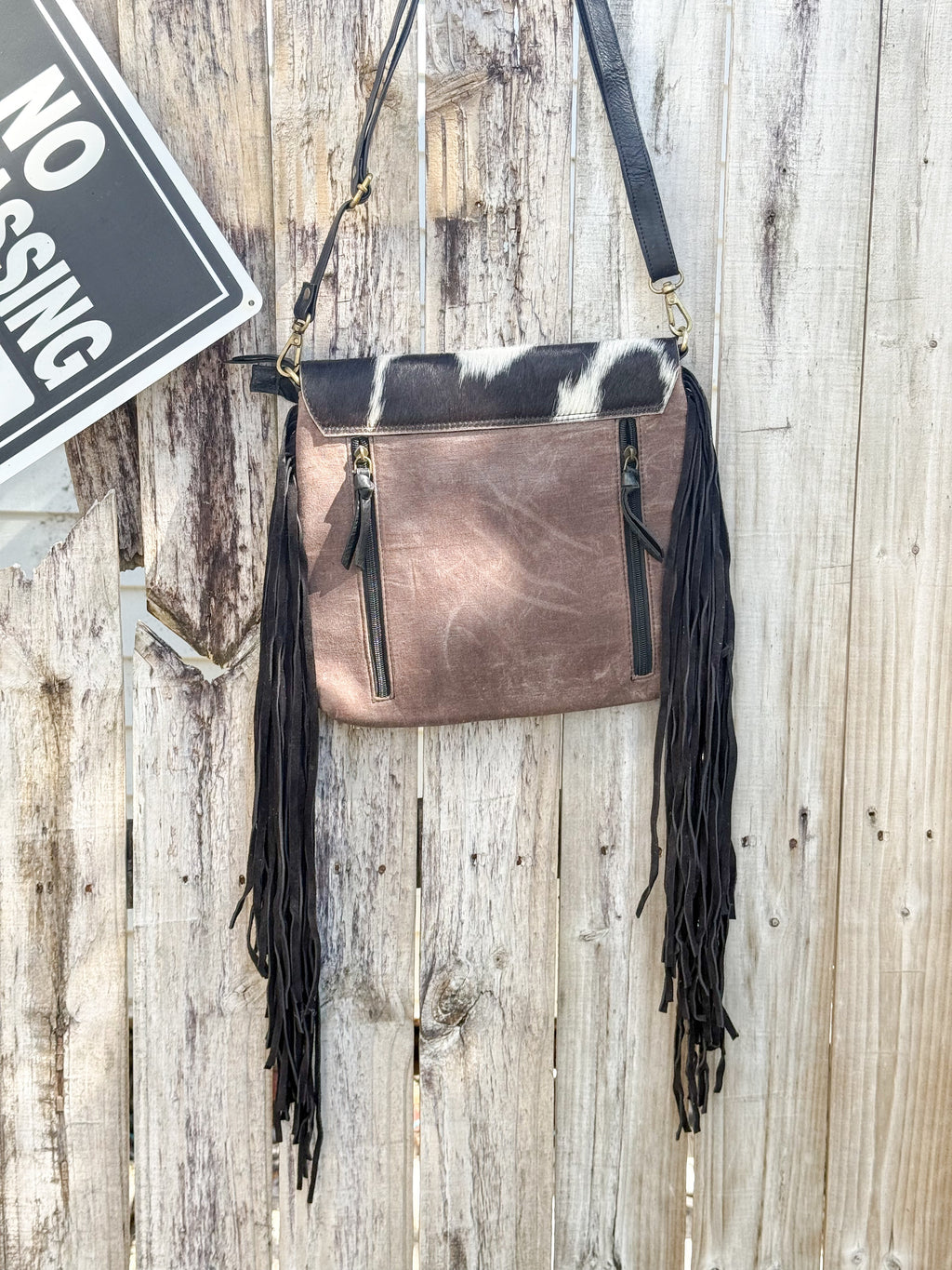 Saddle Up | Saddle Blanket Aztec Pattern and Cowhide Concealed Carry Purse with Fringe