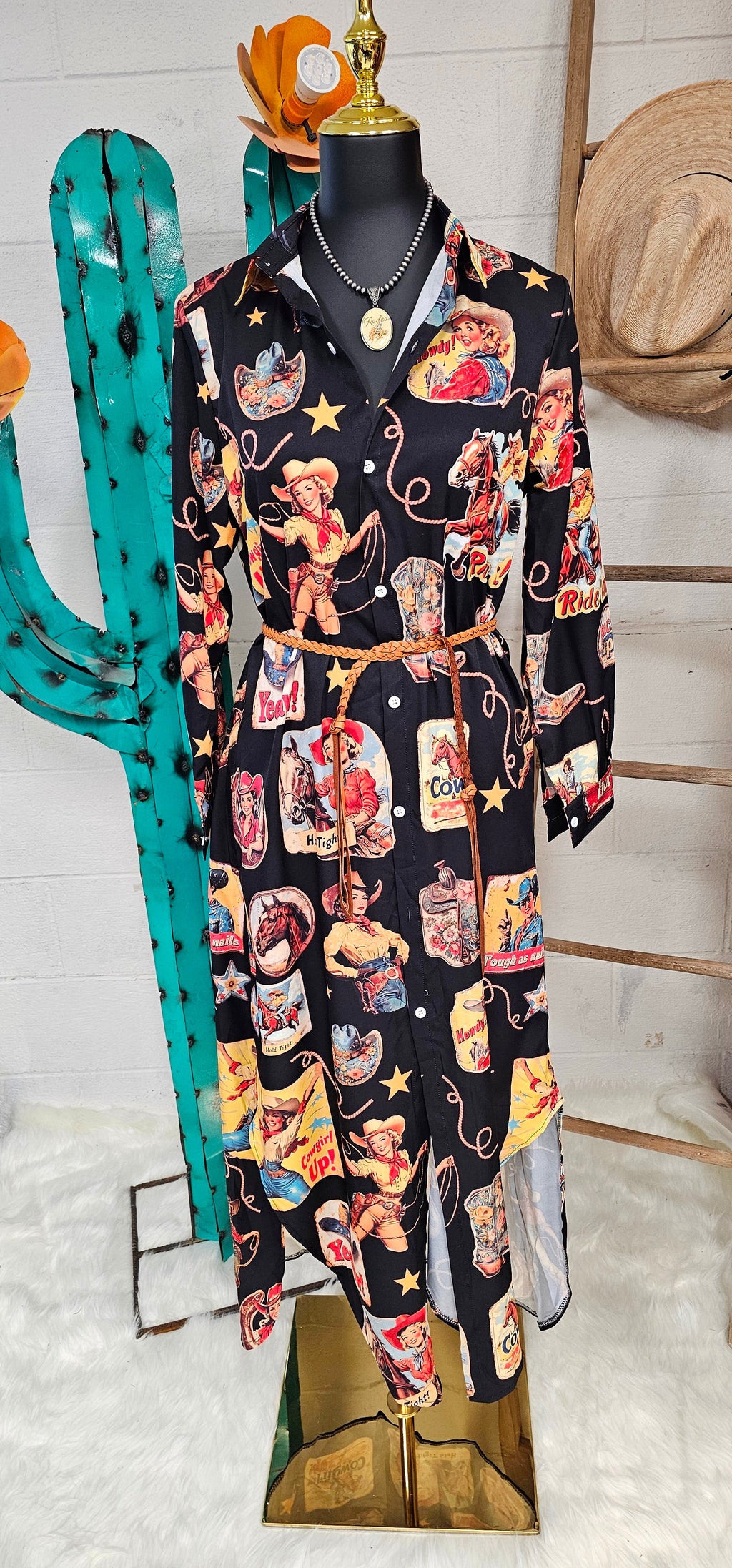 Baha Ranch Vintage Cowgirl Collage Western Button-Up Long Sleeve Shirt Dress Duster